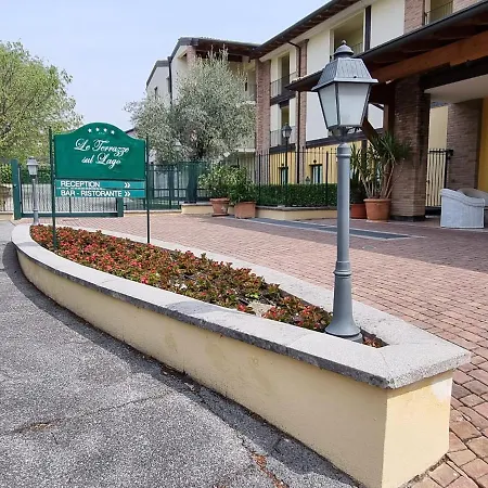 Le Terrazze Sul & Aparthotel 4*