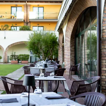 Le Terrazze Sul & 4* Padenghe sul Garda
