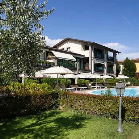 Aparthotel Le Terrazze Sul & Padenghe sul Garda